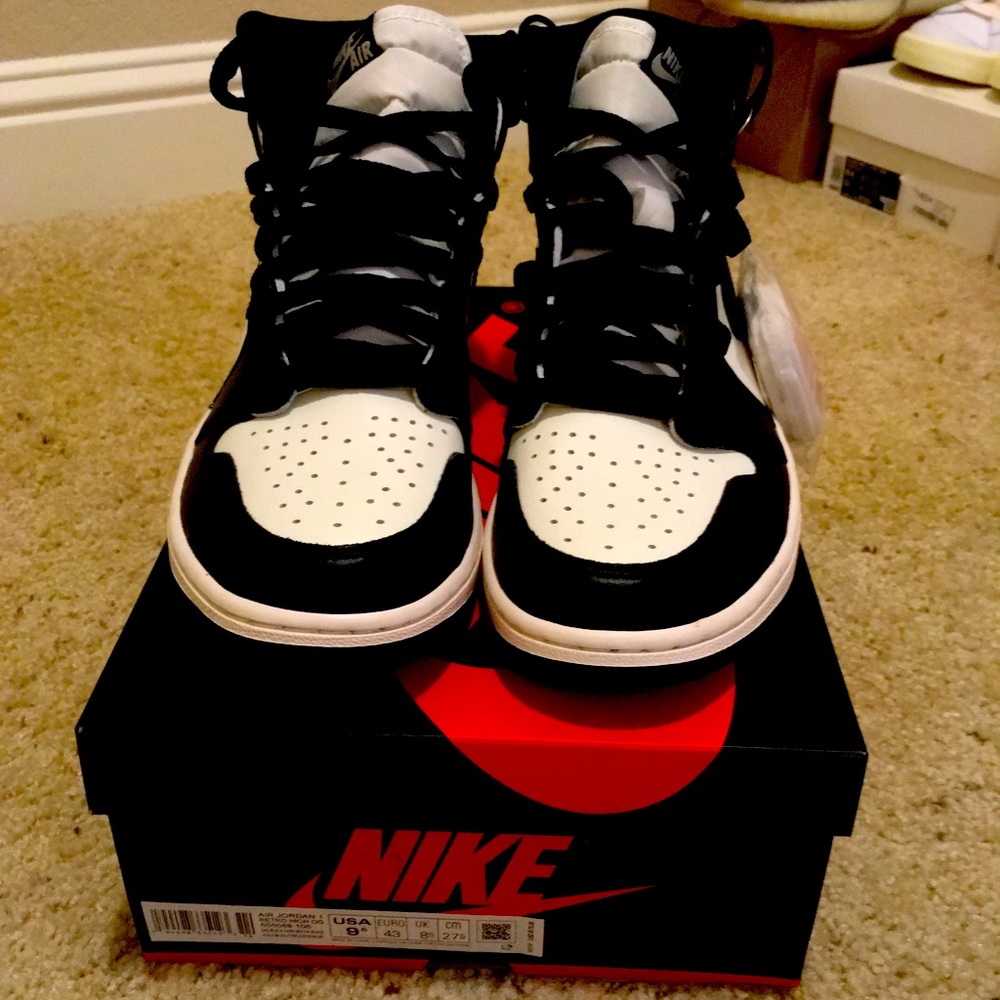 Nike Dark Mocha. NWT 9.5